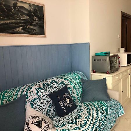 Appartamento Curato Con Giardino Marina Romea Bagian luar foto