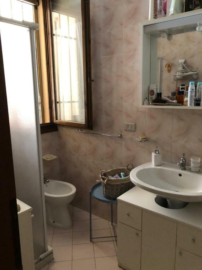 Appartamento Curato Con Giardino Marina Romea Bagian luar foto